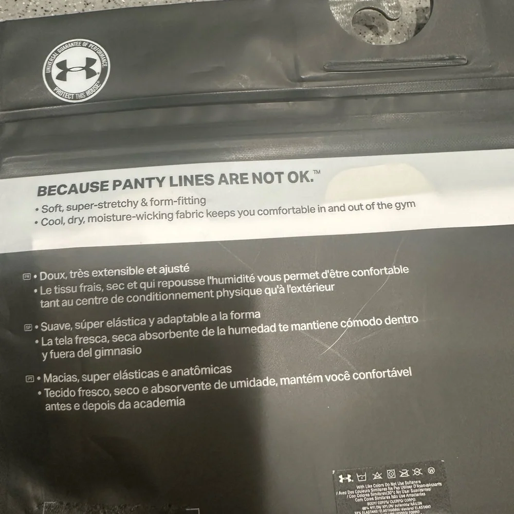 Under Armour women’s underwear- Black, Tan, Cream -3 Pack - Picture 4 of 4